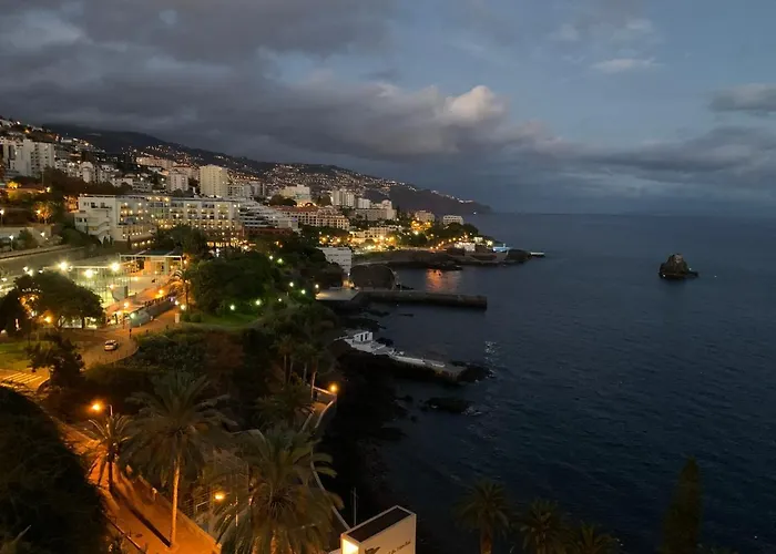 Do Mar E Lua * 丰沙尔