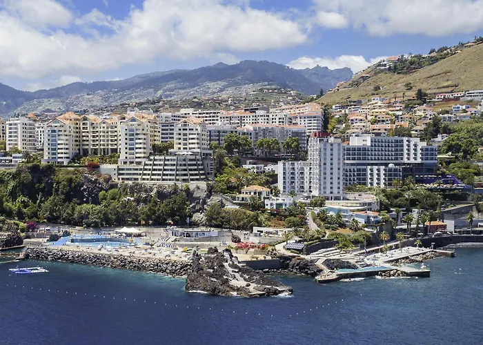 Do Mar E Lua * 丰沙尔